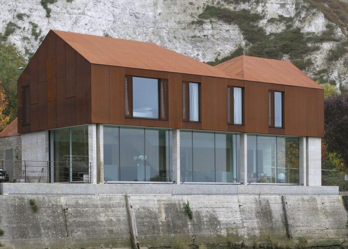The Rusty House features in the Roofing & Cladding section of Specification Magazine June 2016